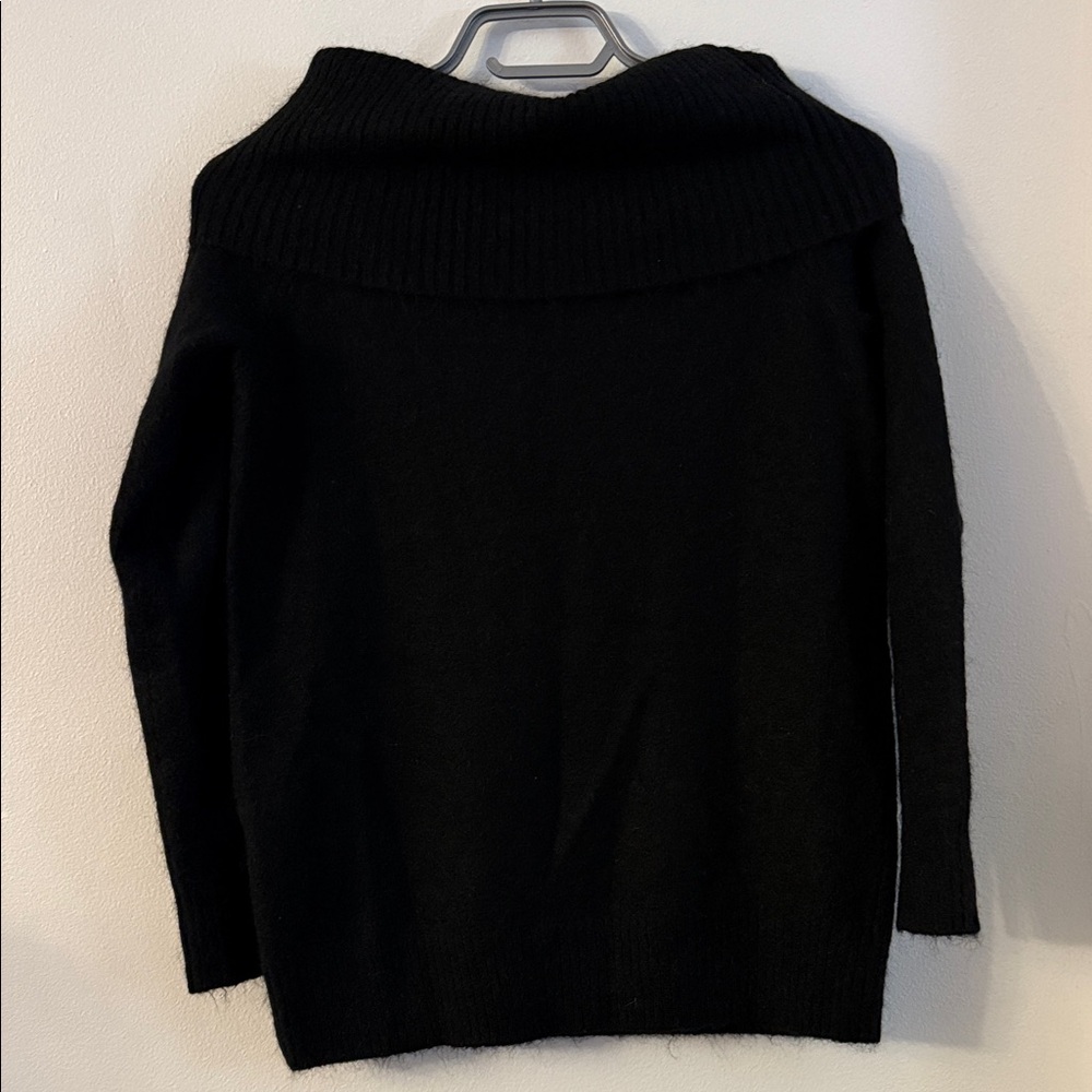 Wilfred Black Off-Shoulder Sweater